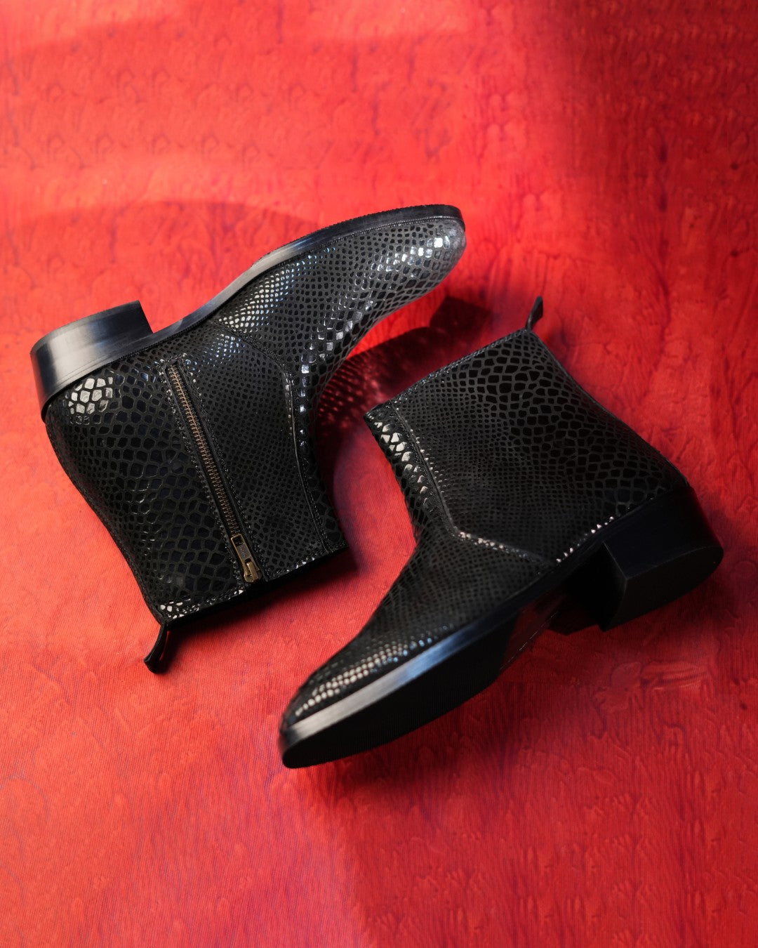 Black snake foil cuban