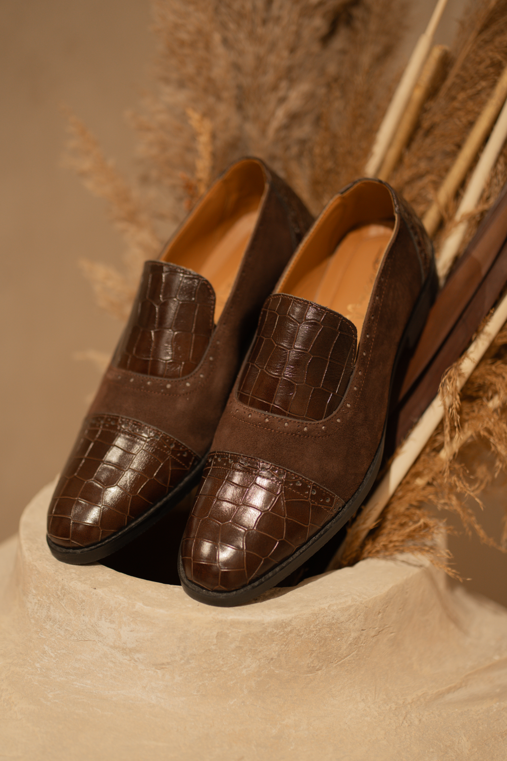 PENNY OXFORD PUNCH LOAFERS – Classic Elegance with a Modern Touch