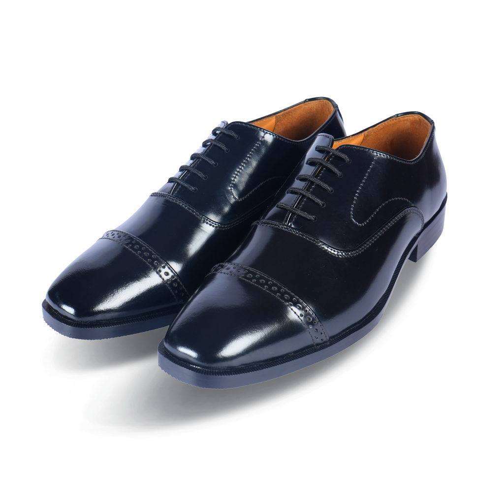 Black Oxford Punch Shoe – Italian Shape, Classic Style & Anti-Slip Sole