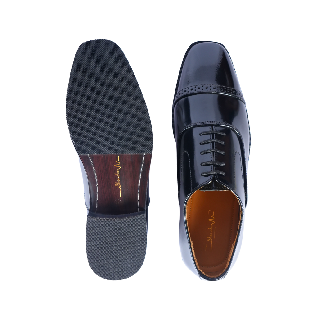 Black Oxford Punch Shoe – Italian Shape, Classic Style & Anti-Slip Sole