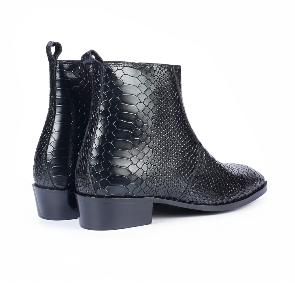 Snake Pattern Leather Boots – Textured Design, Knock Sound Sole & Elevated Comfort