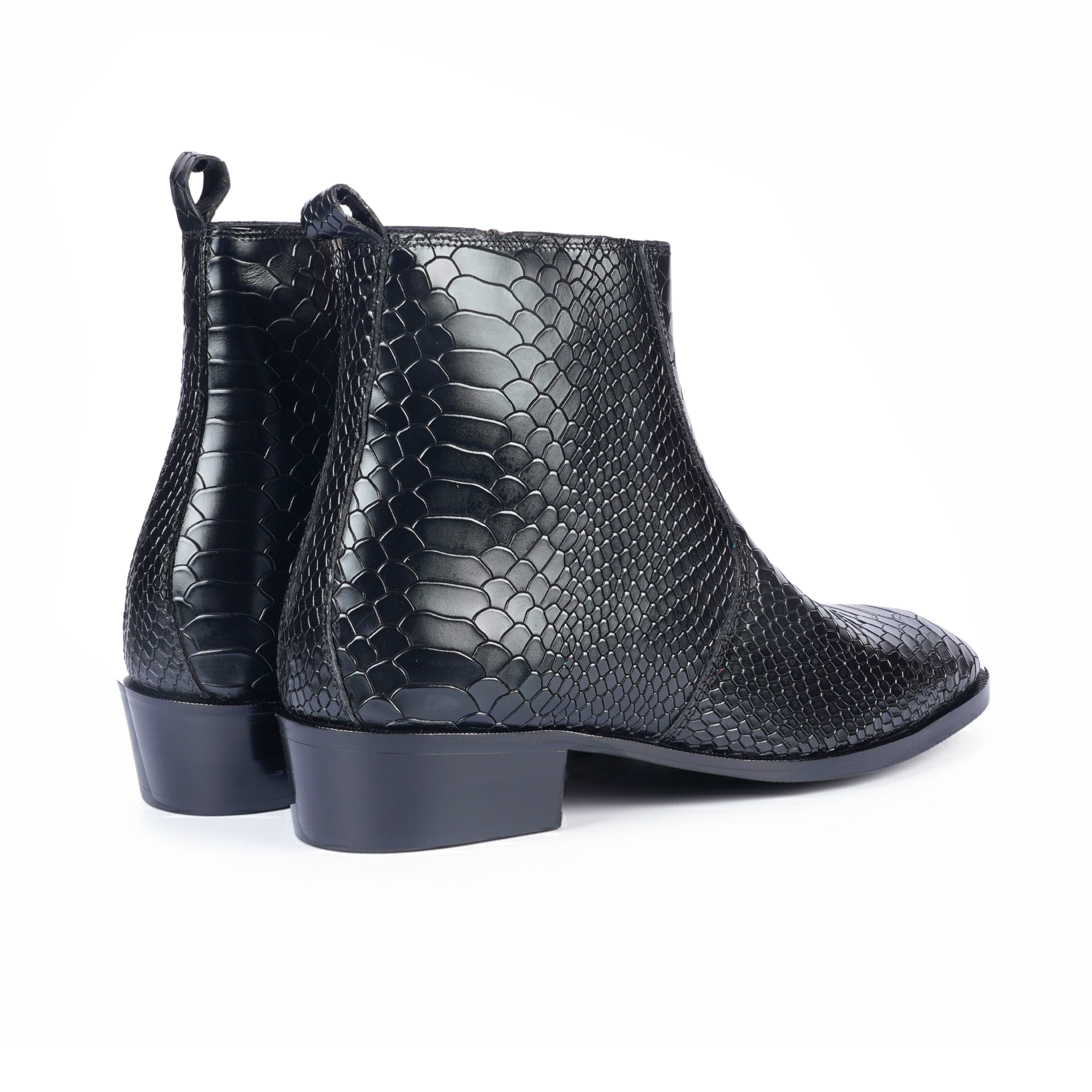 Snake Pattern Leather Boots – Textured Design, Knock Sound Sole & Elevated Comfort