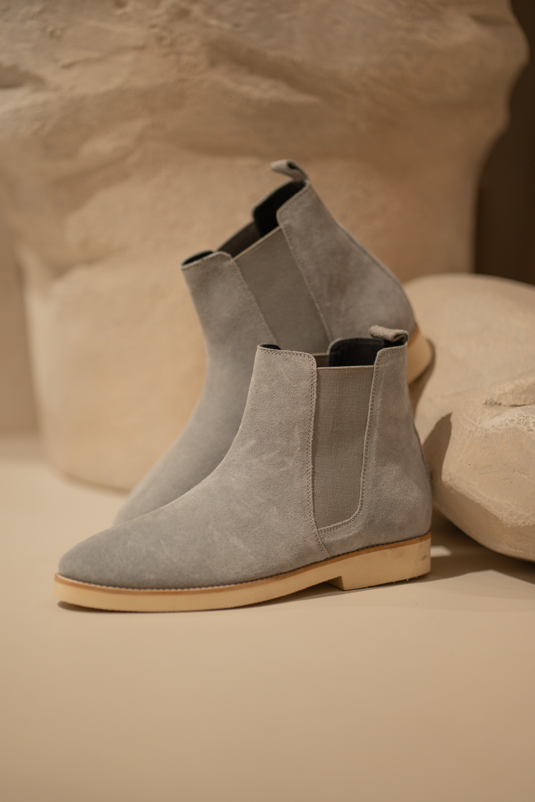CASUAL CHELSEA BOOTS – Effortless Style & Supreme Comfort