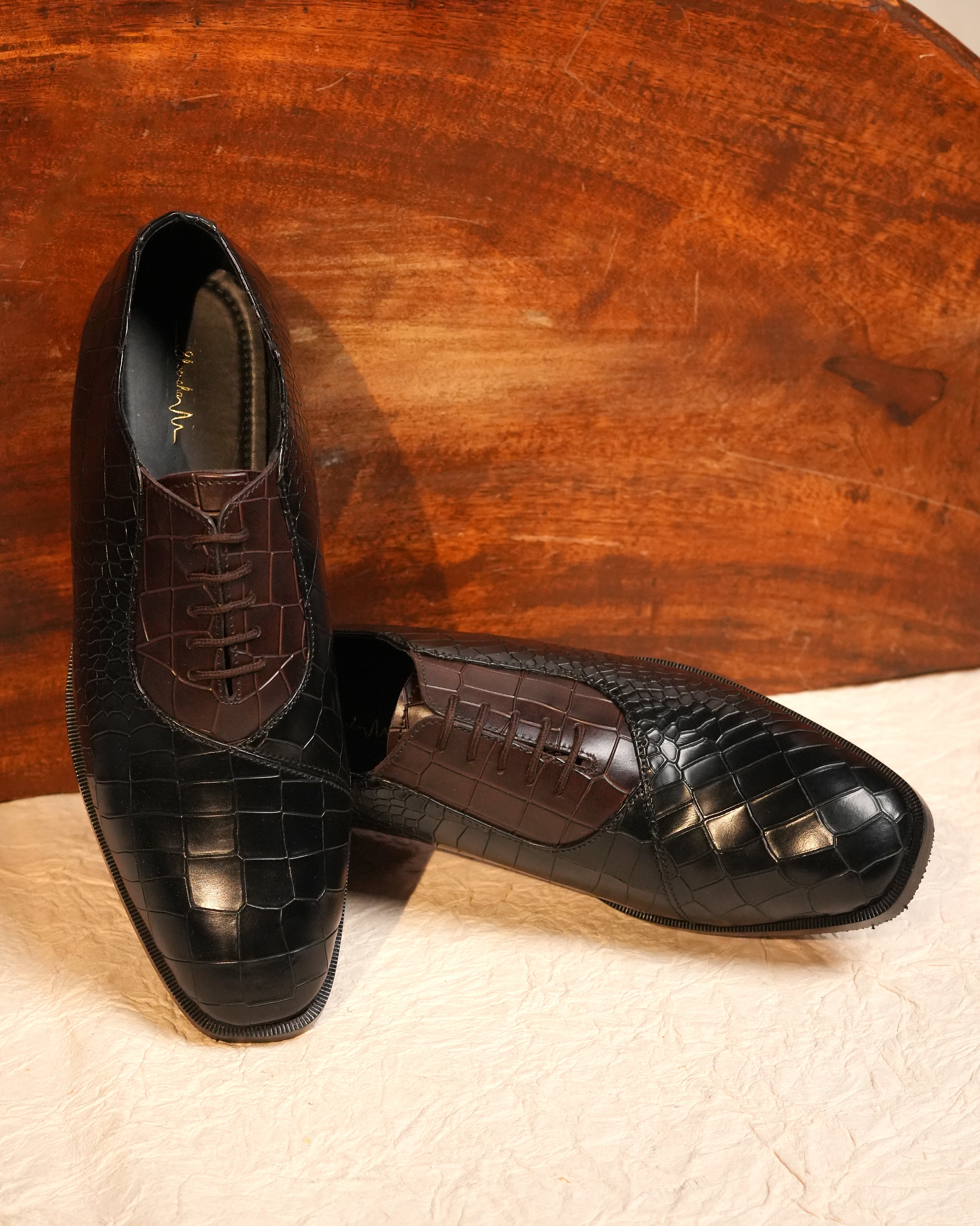 Dual Majesty Croco Shoe