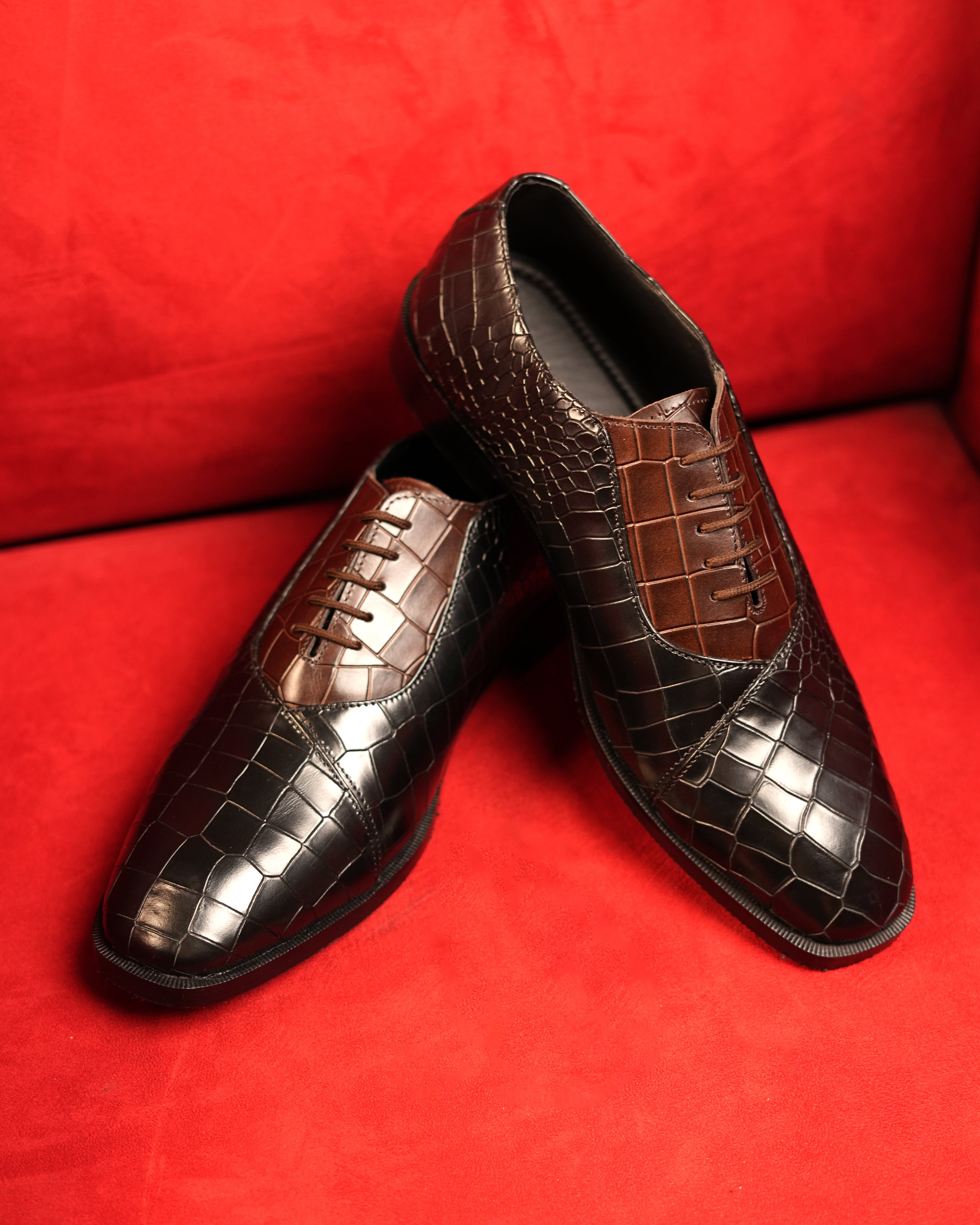 Dual Majesty Croco Shoe